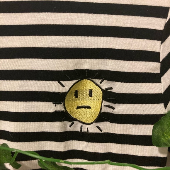 Crop top - Picture 3 of 4